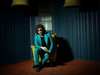 ¿Plagio o inspiración? Libro analiza método Bunbury para hacer canciones